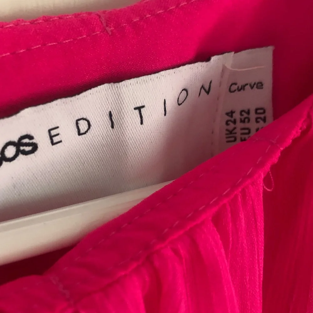 New: asos edition Curve. Ruched Midi Maxi Dress. US Size 20 - Picture 10 of 13